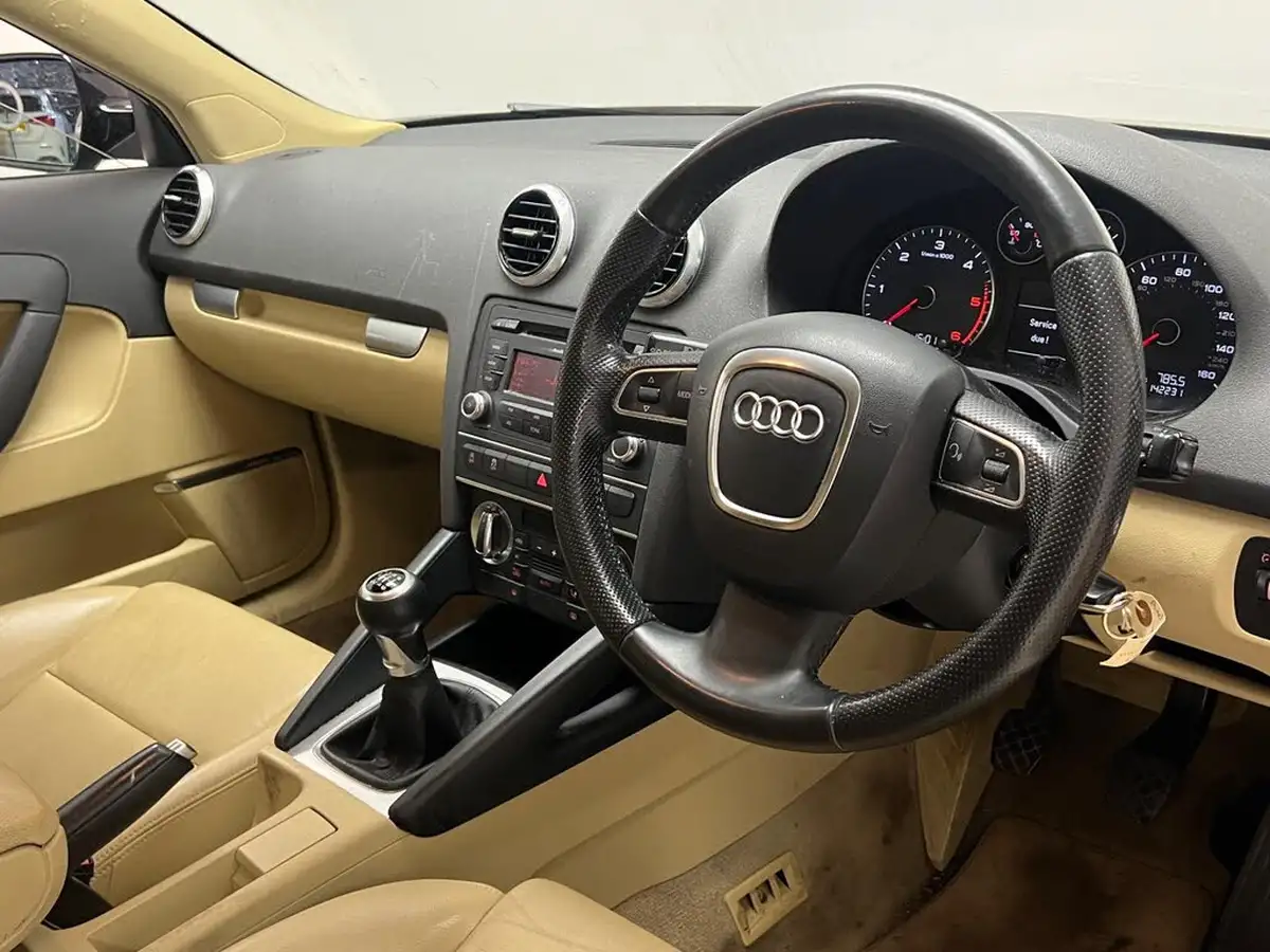 2010-audi-a3-20td-140ps-sportback-5d-big-21