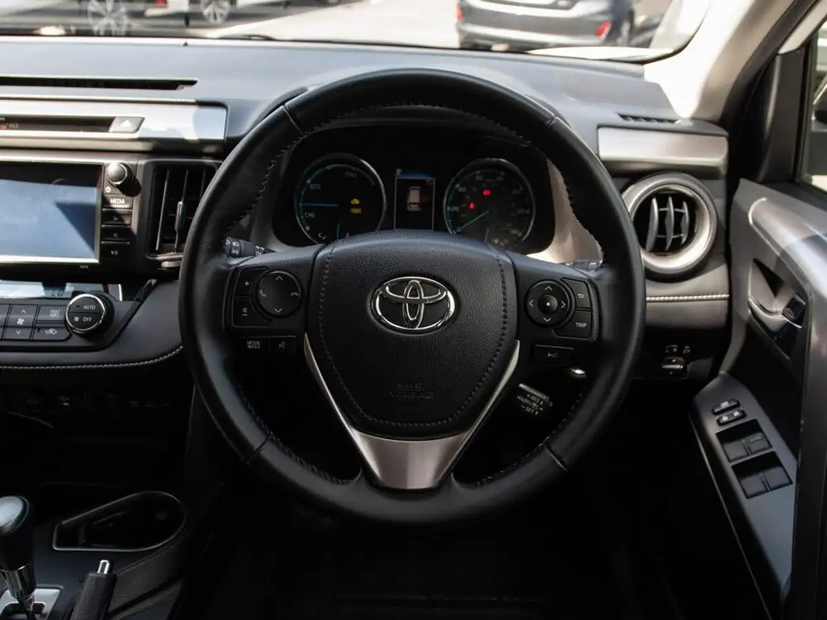 2016-toyota-rav4-25-vvt-i-excel-tss-navi-cvt-big-20