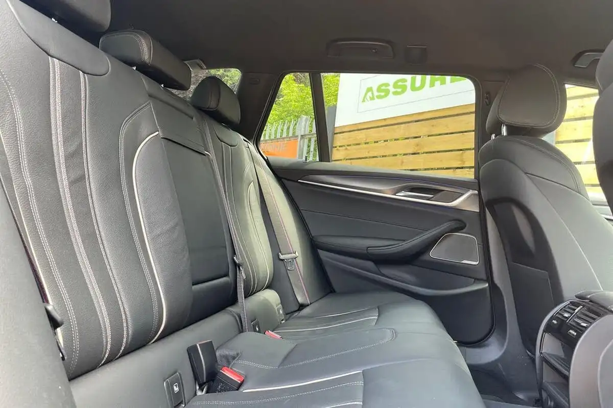 2021-bmw-5-series-20td-520d-m-sport-mht-touring-5d-big-18