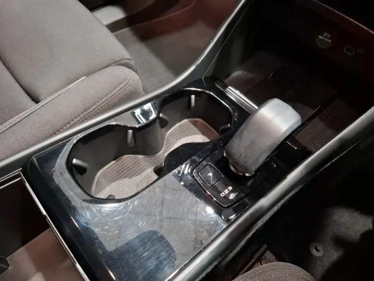 2023-volvo-c40-e-recharge-core-228bhp-big-15