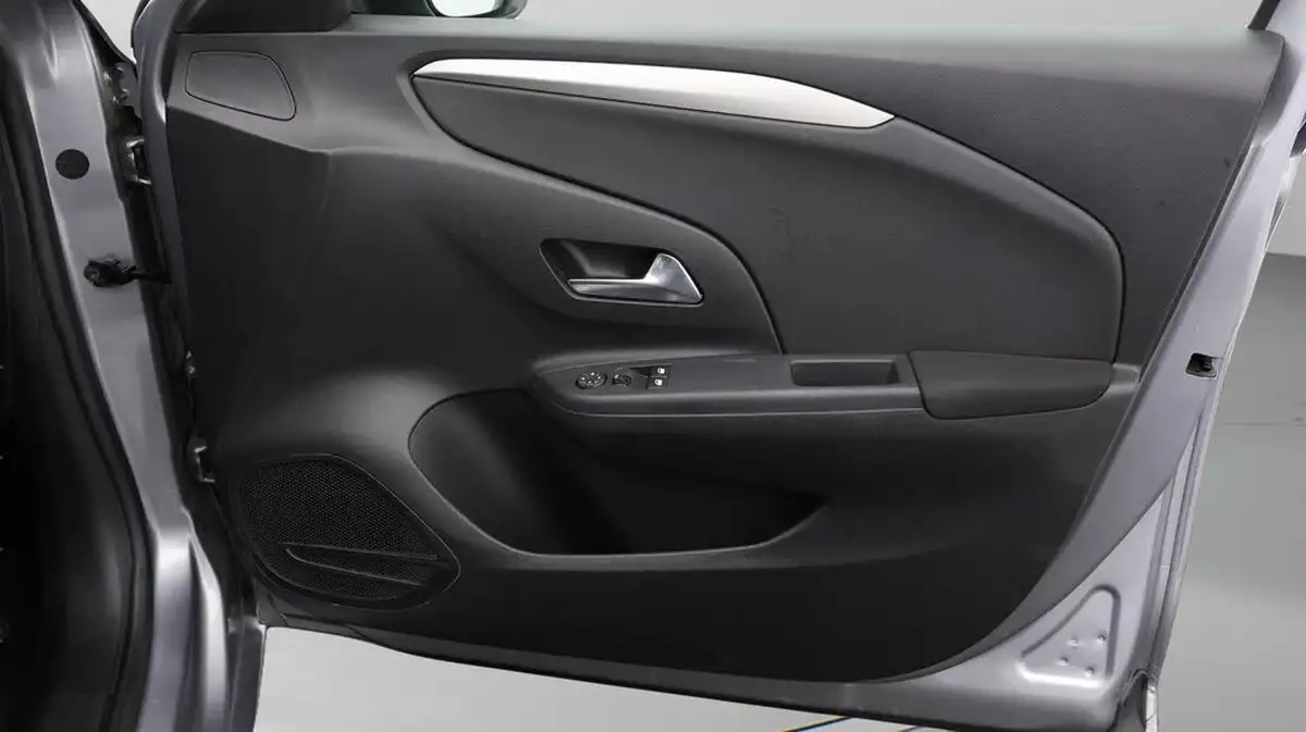 2020-vauxhall-corsa-12i-se-nav-big-15