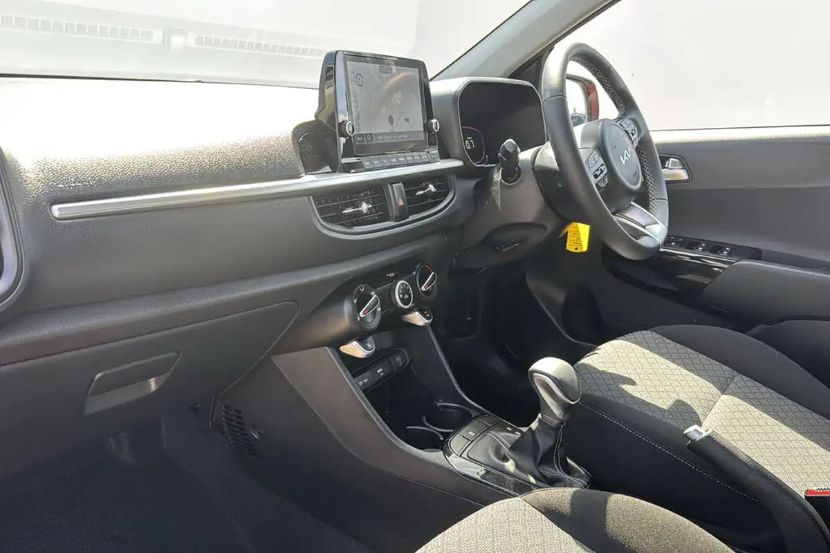 2024-kia-picanto-10-2-auto-seq-big-9