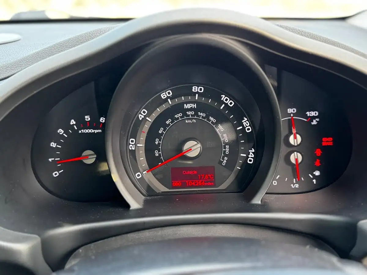 2011-kia-sportage-17td-2-big-18