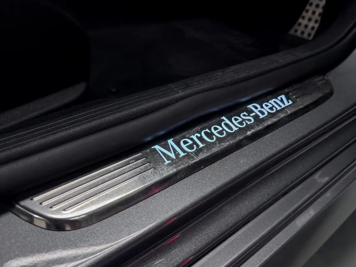 2021-mercedes-benz-e-class-20d-e220d-amg-line-night-edition-premium-plus-saloon-4d-big-18