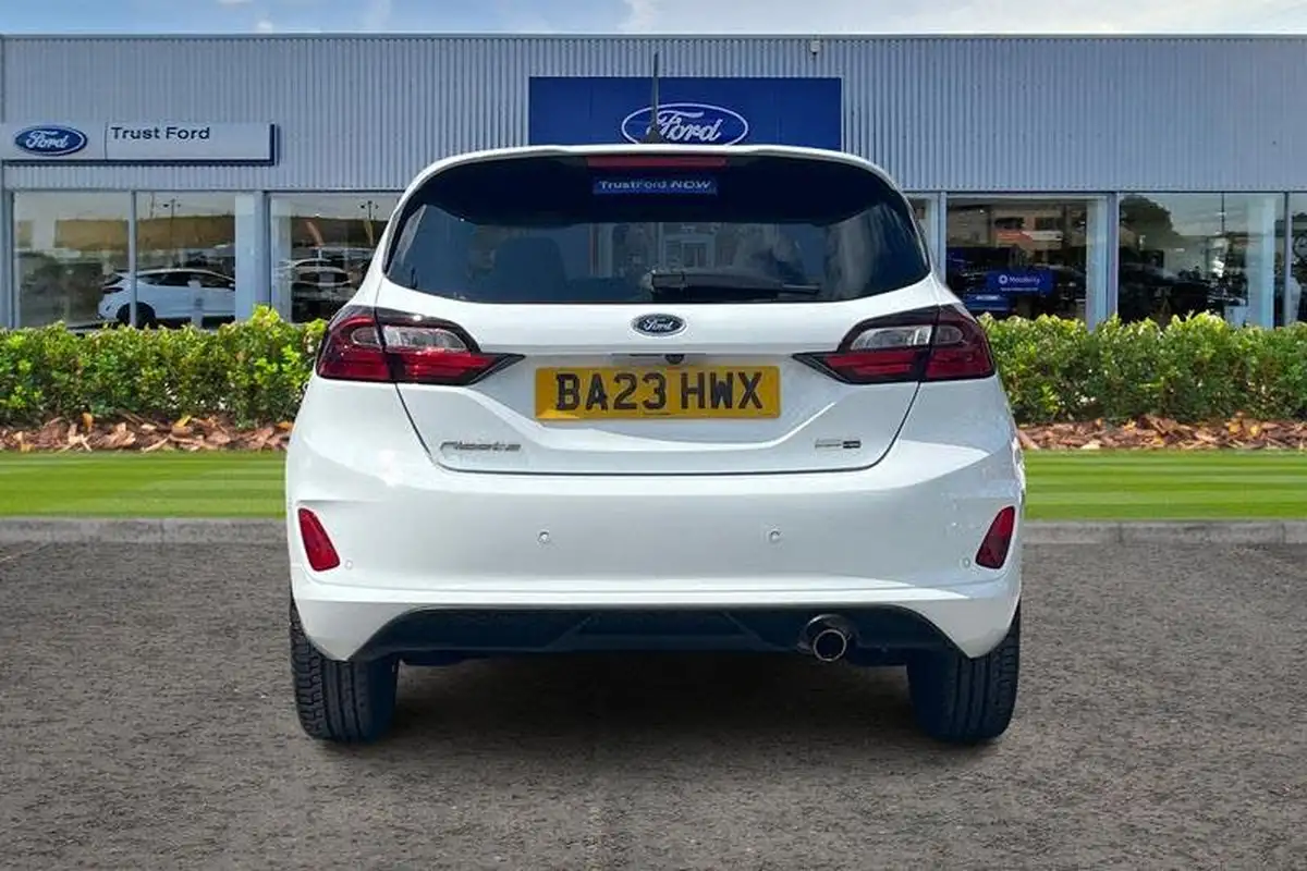 2023-ford-fiesta-10t-st-line-125ps-hybrid-mhev-big-6