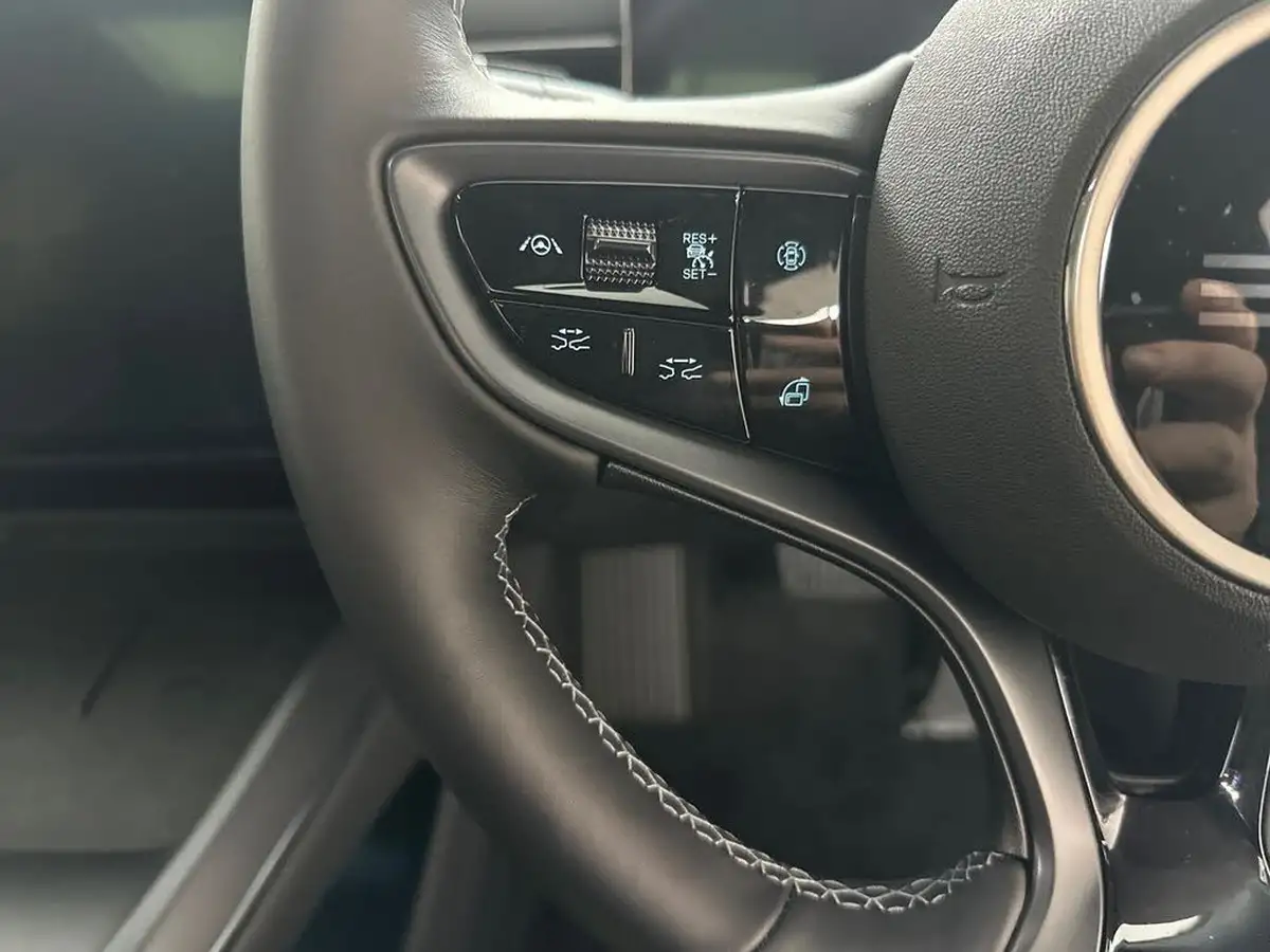 2025-byd-seal-e-design-big-25