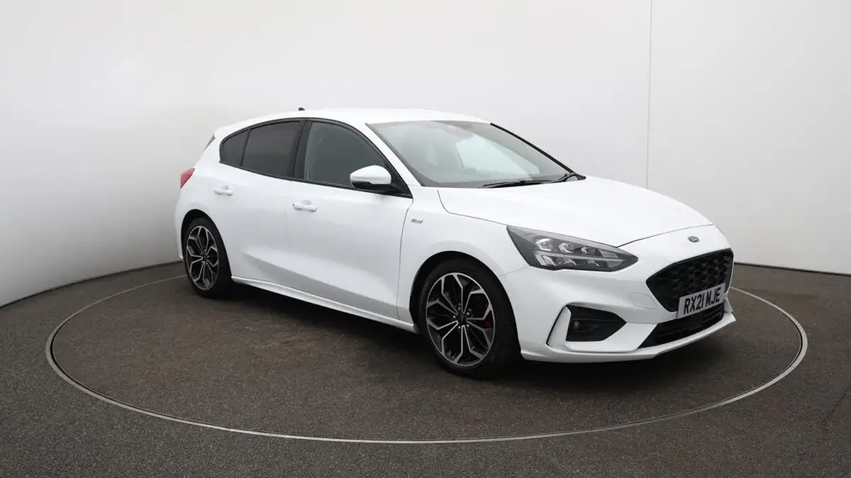 2020-ford-focus-20-st-line-x-hatchback-big-27