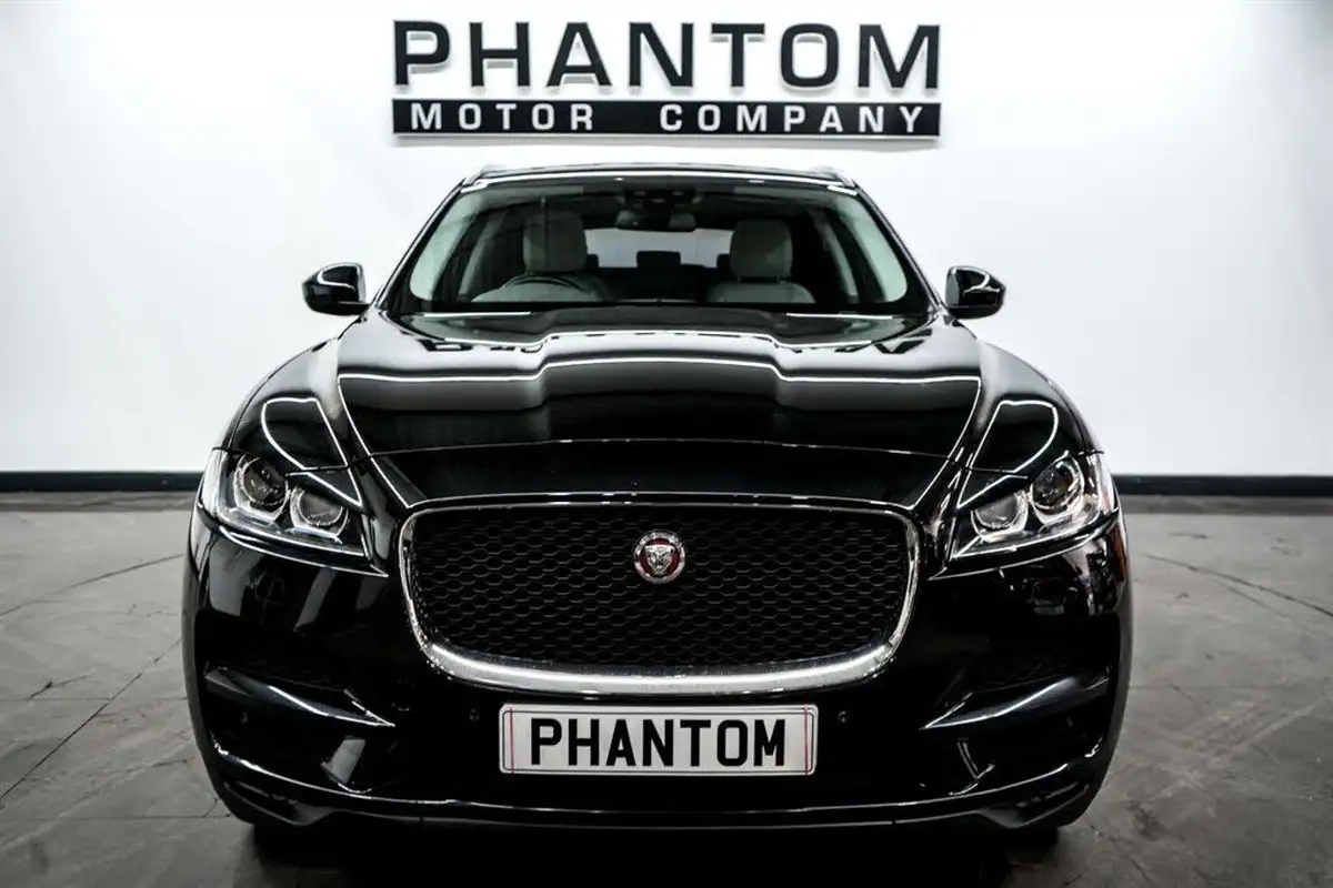 2017-jaguar-f-pace-30td-portfolio-big-9