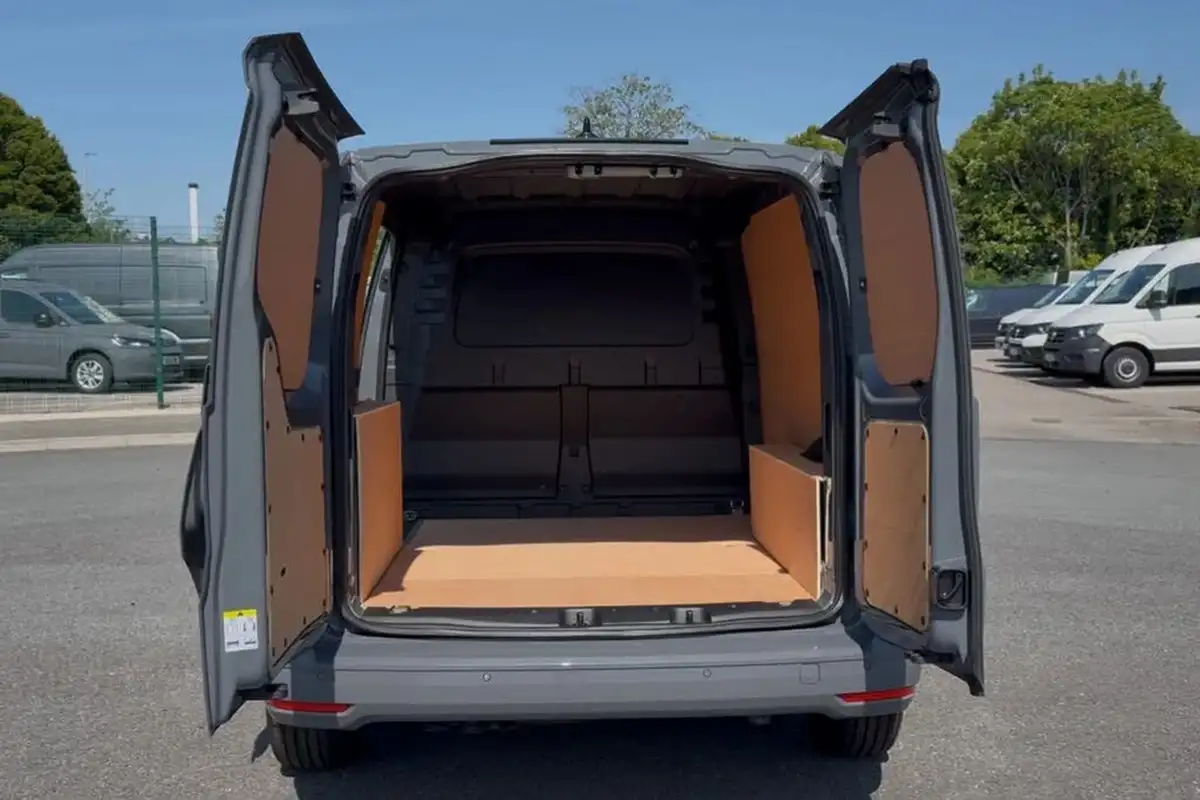 2024-volkswagen-caddy-20tdi-c20-cargo-commerce-plus-102pseu6d-big-6