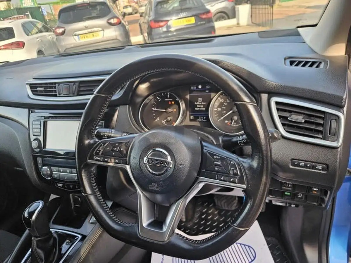 2019-nissan-qashqai-15dci-acenta-premium-17in-alloys-dct-big-12