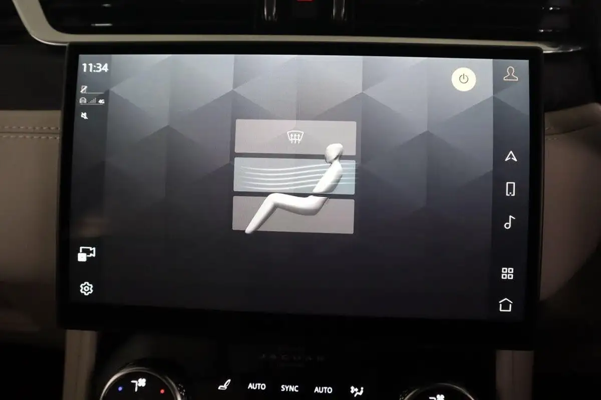 2021-jaguar-f-pace-20-d200-r-dynamic-hse-mhev-big-38