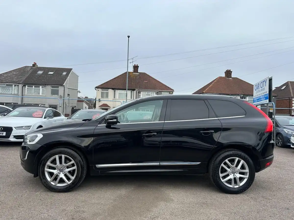 2017-volvo-xc60-20-t5-se-lux-big-4