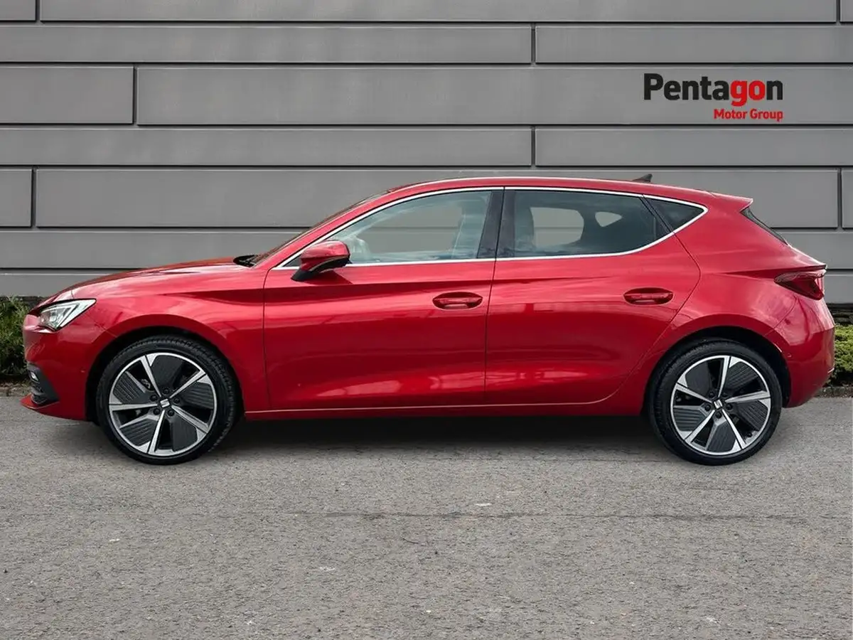2021-seat-leon-15-etsi-xcellence-lux-hatchback-big-13