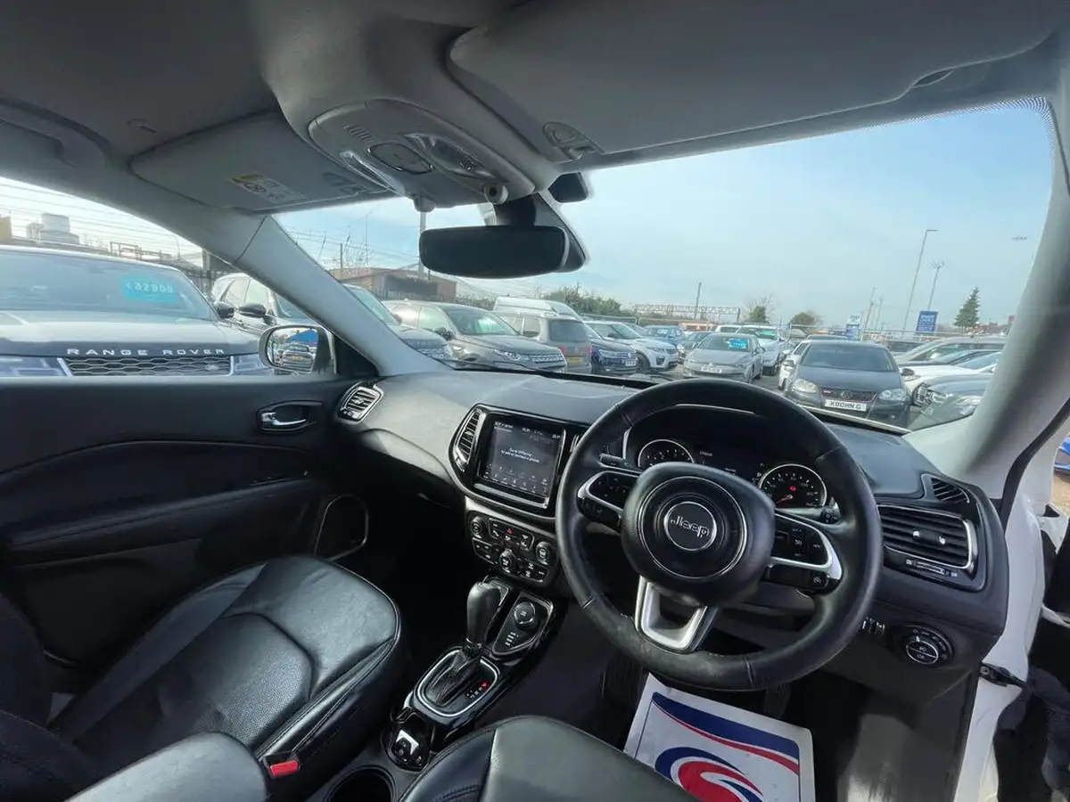 2019-jeep-compass-20multijet-ii-limited-168bhp-auto-big-31