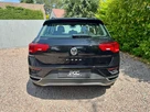 2020-volkswagen-t-roc-15-tsi-se-small-8