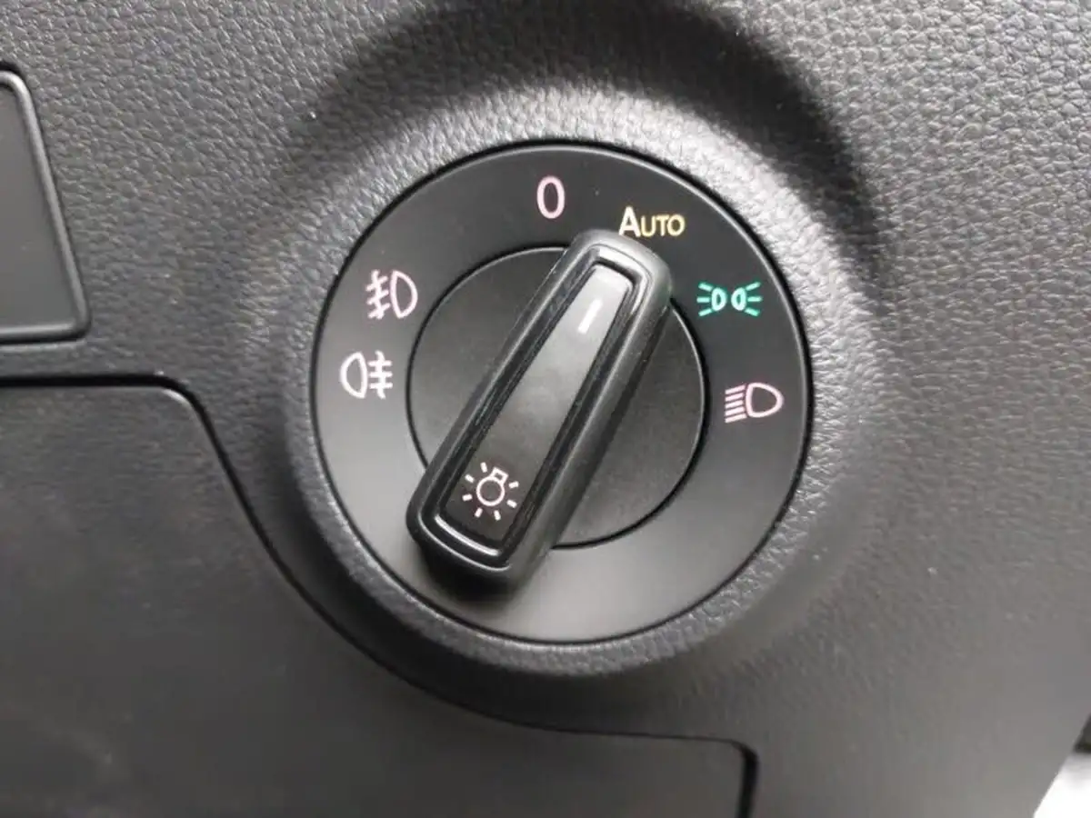 2025-seat-ibiza-10-tsi-xcellence-115ps-big-10