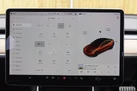2020-tesla-model-3-e-performance-small-38