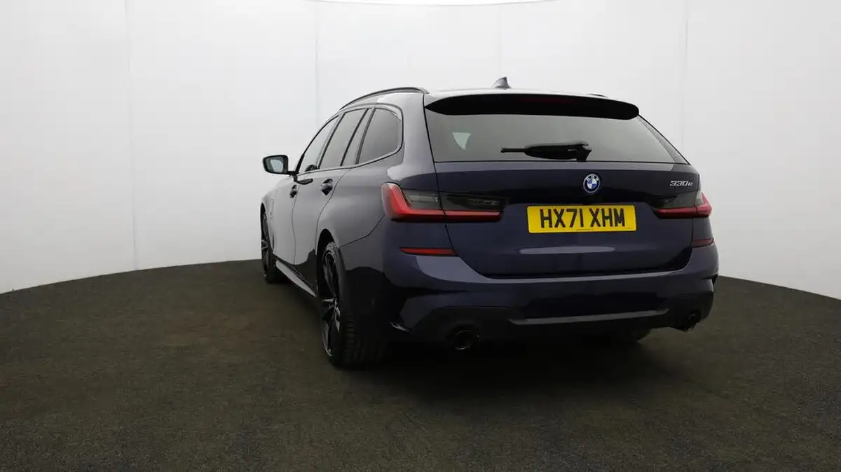 2021-bmw-3-series-20-330e-m-sport-pro-edition-touring-5d-big-33