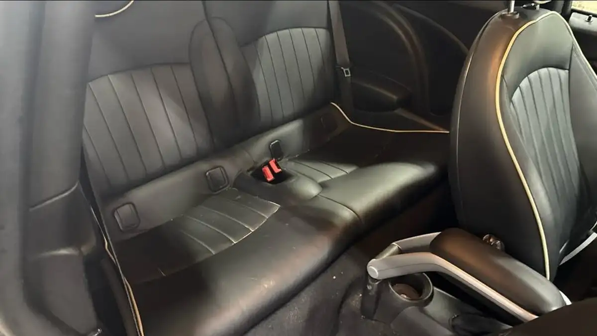 2008-mini-cooper-16-cooper-s-175bhp-hatchback-3d-big-5