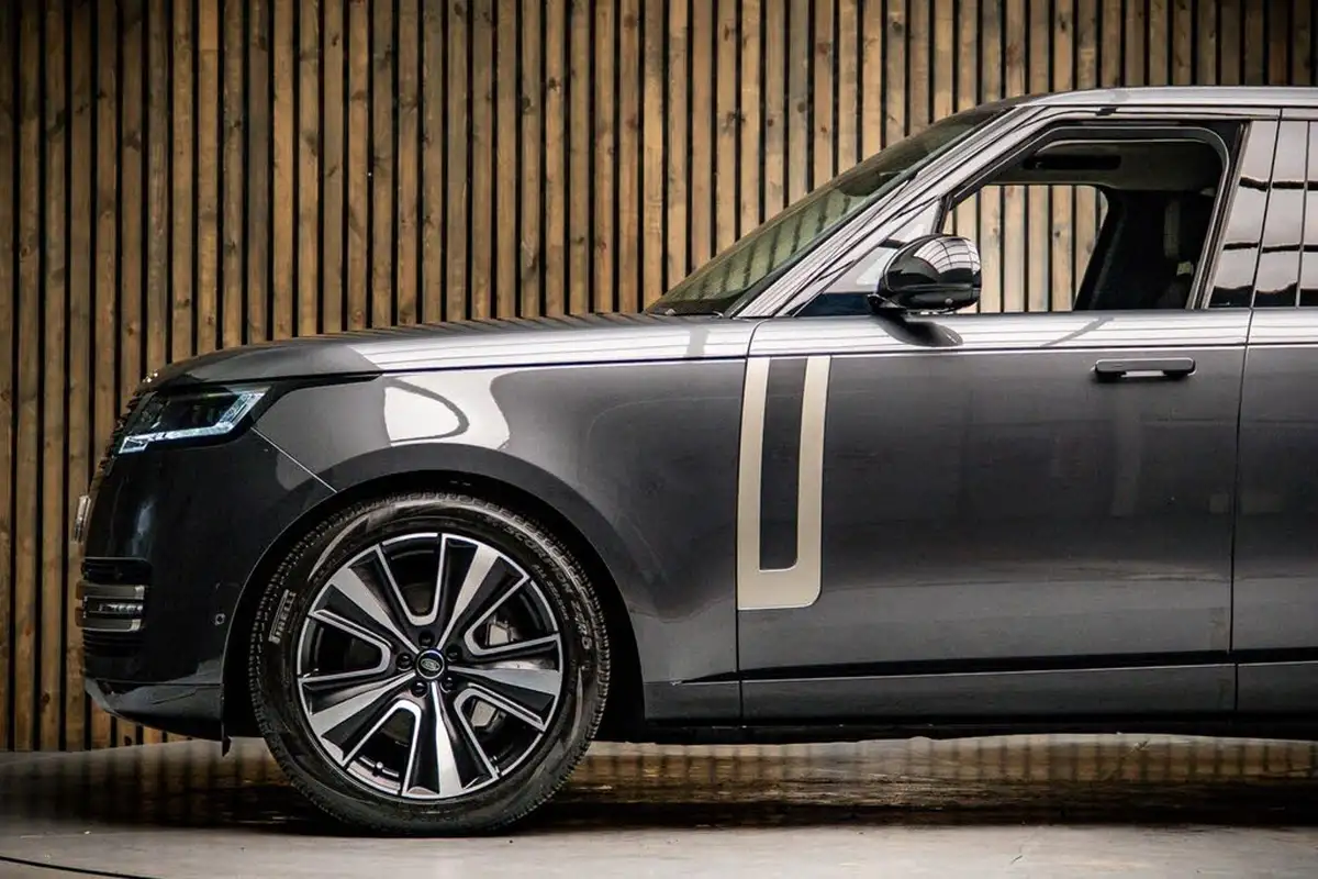 2025-land-rover-range-rover-30-d350-se-big-8