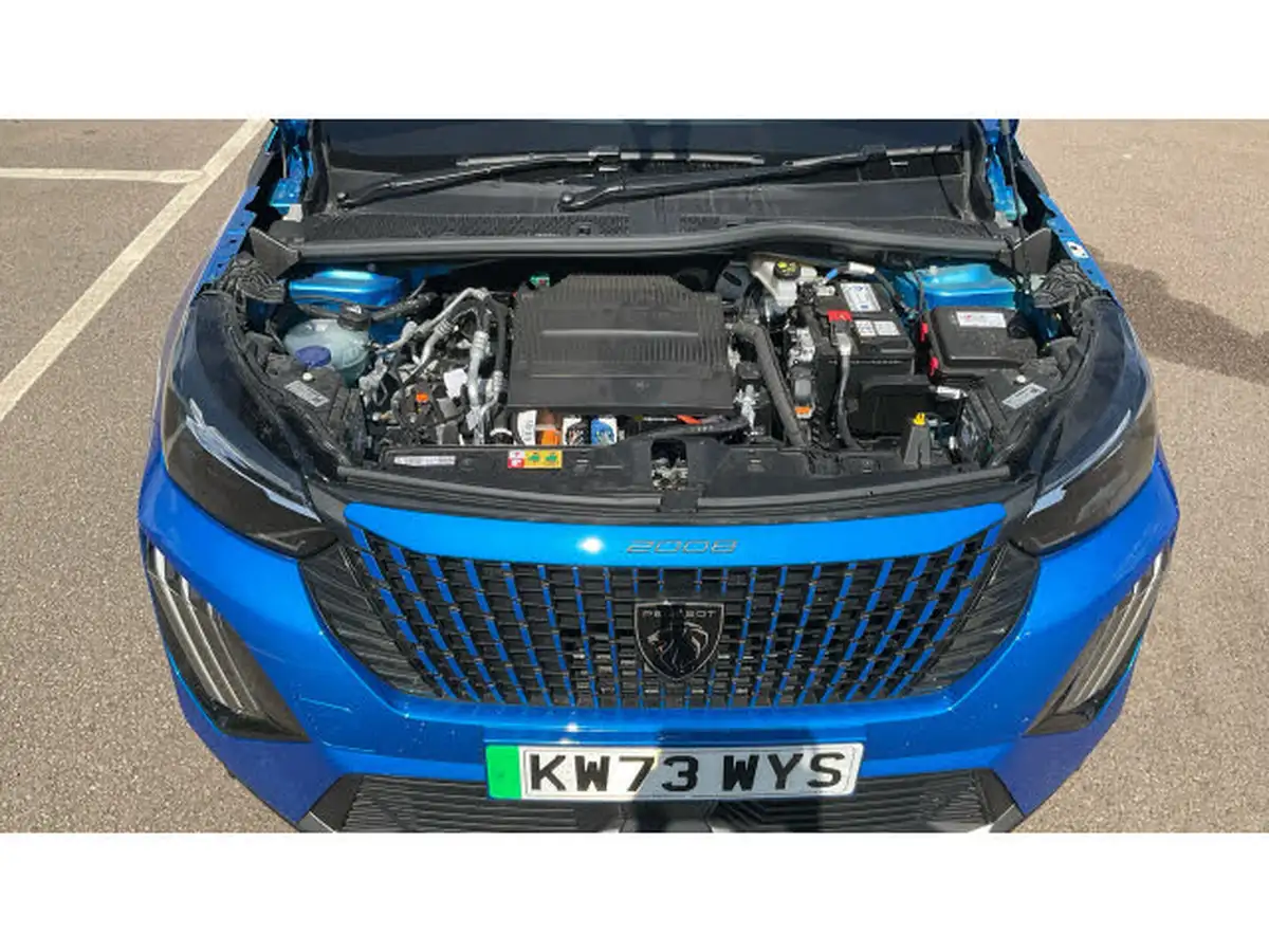 2023-peugeot-2008-suv-big-7