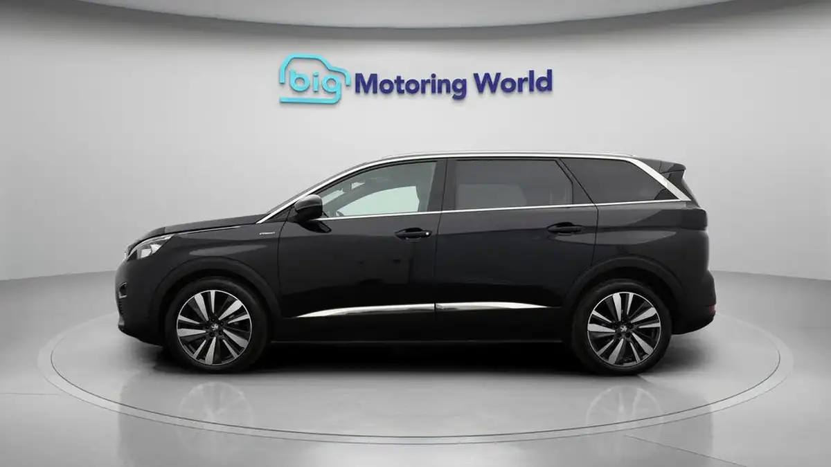 2019-peugeot-5008-suv-15-bluehdi-gt-line-eat8-big-4