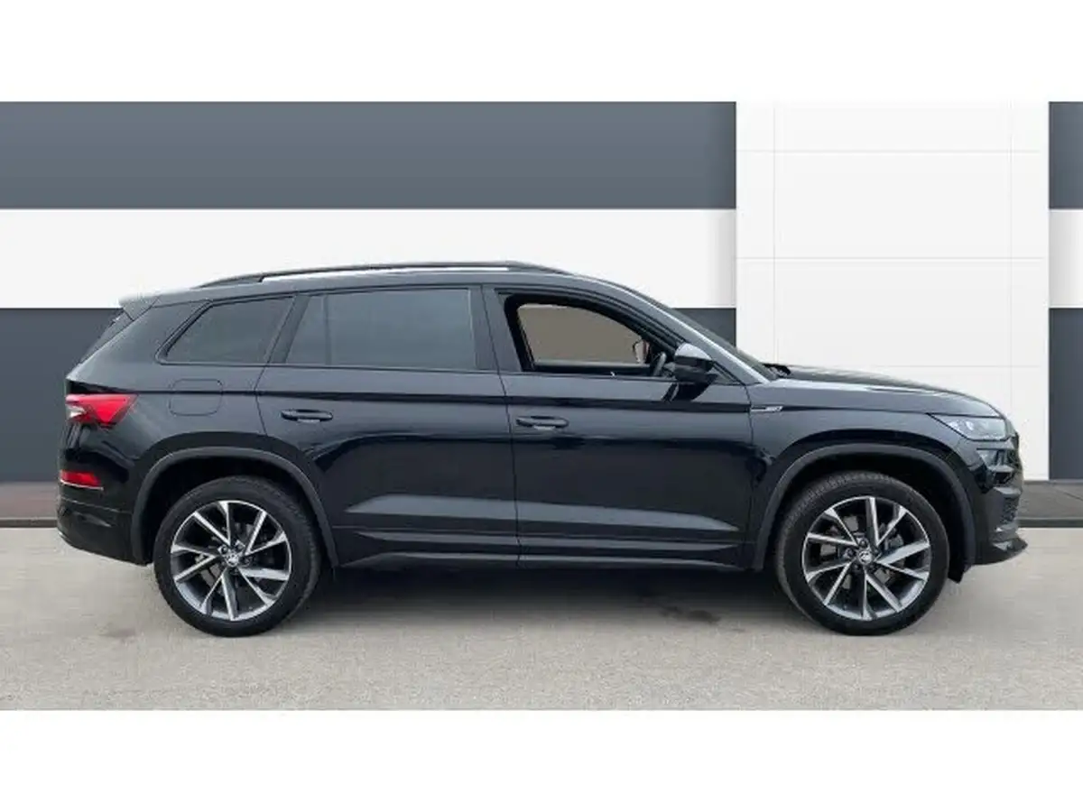 2023-skoda-kodiaq-20-tsi-sportline-big-4