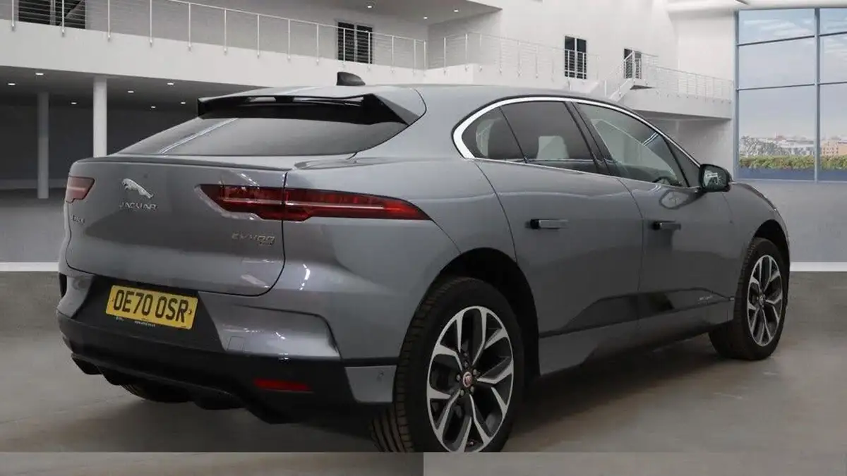 2020-jaguar-i-pace-ev400-hse-big-7