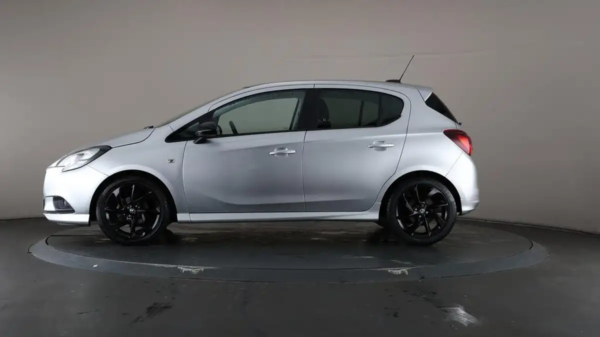 2019-vauxhall-corsa-14i-sri-vx-line-nav-black-90ps-5d-big-33