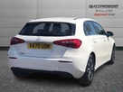 2020-mercedes-benz-a-class-13-a180-se-7g-dct-small-14