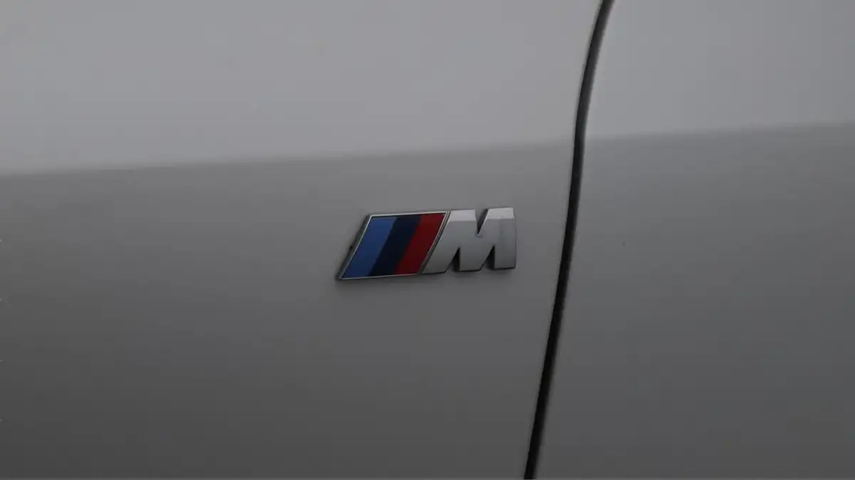 2022-bmw-i4-e-edrive40-m-sport-big-20