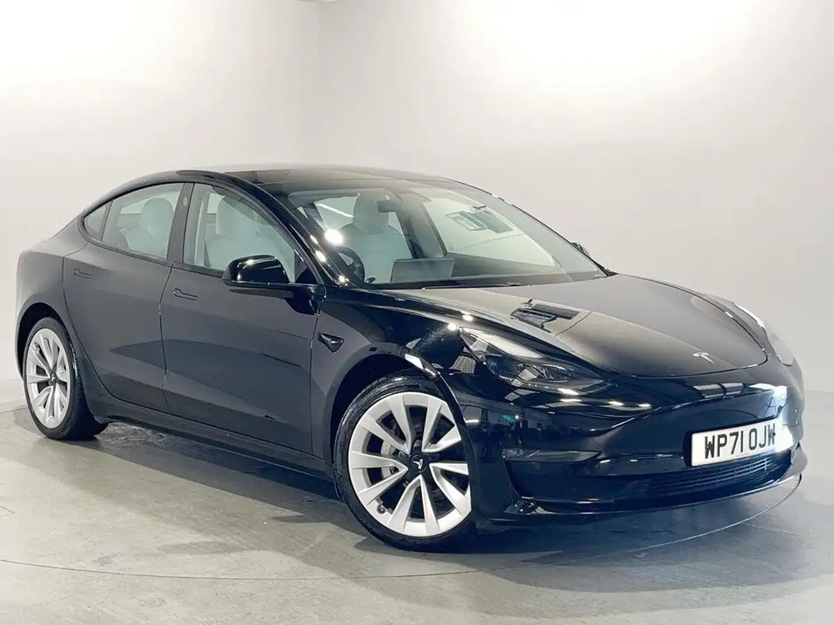 2021-tesla-model-3-e-long-range-awd-big-8