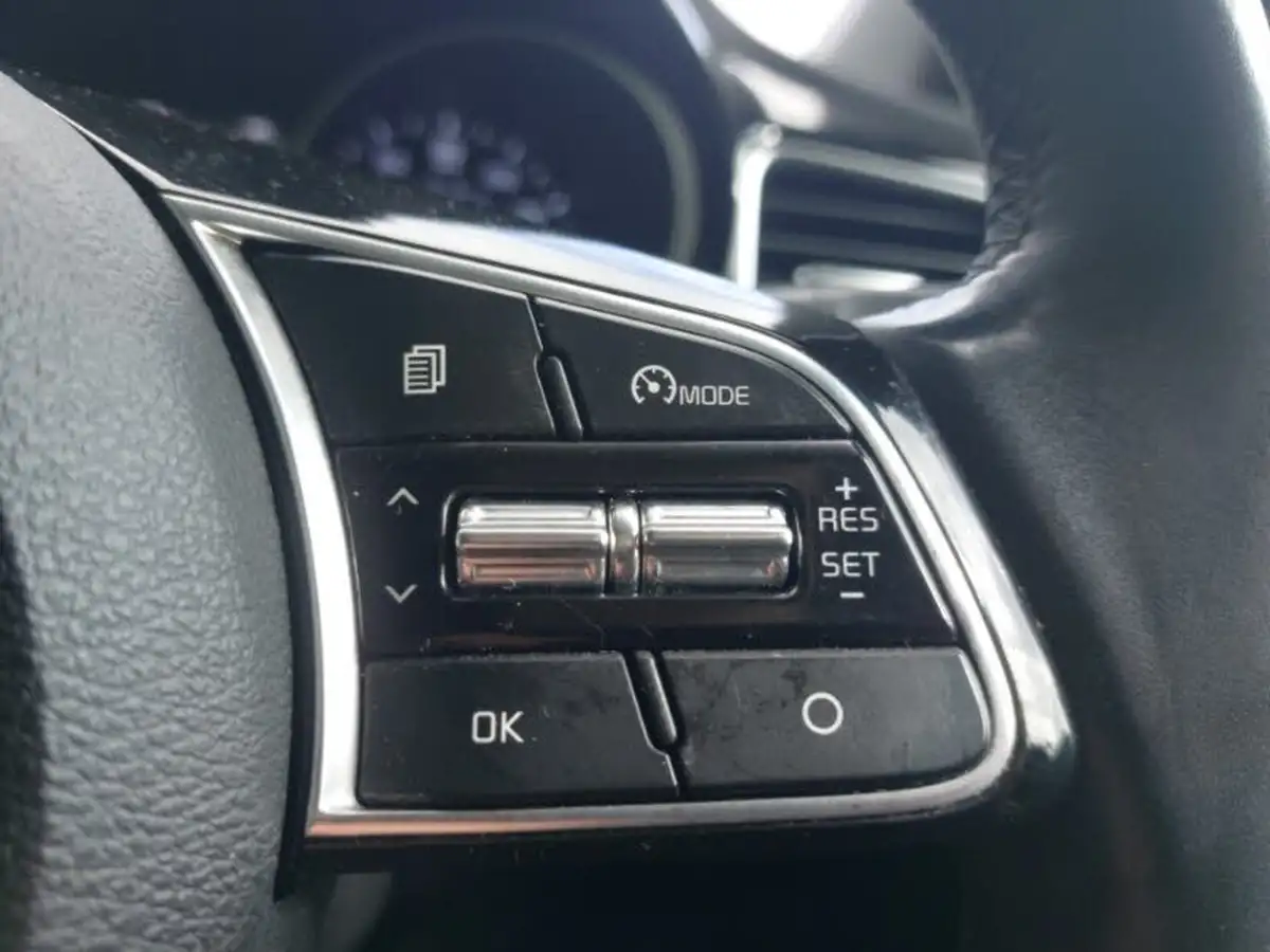 2022-kia-xceed-15-t-gdi-3-big-14