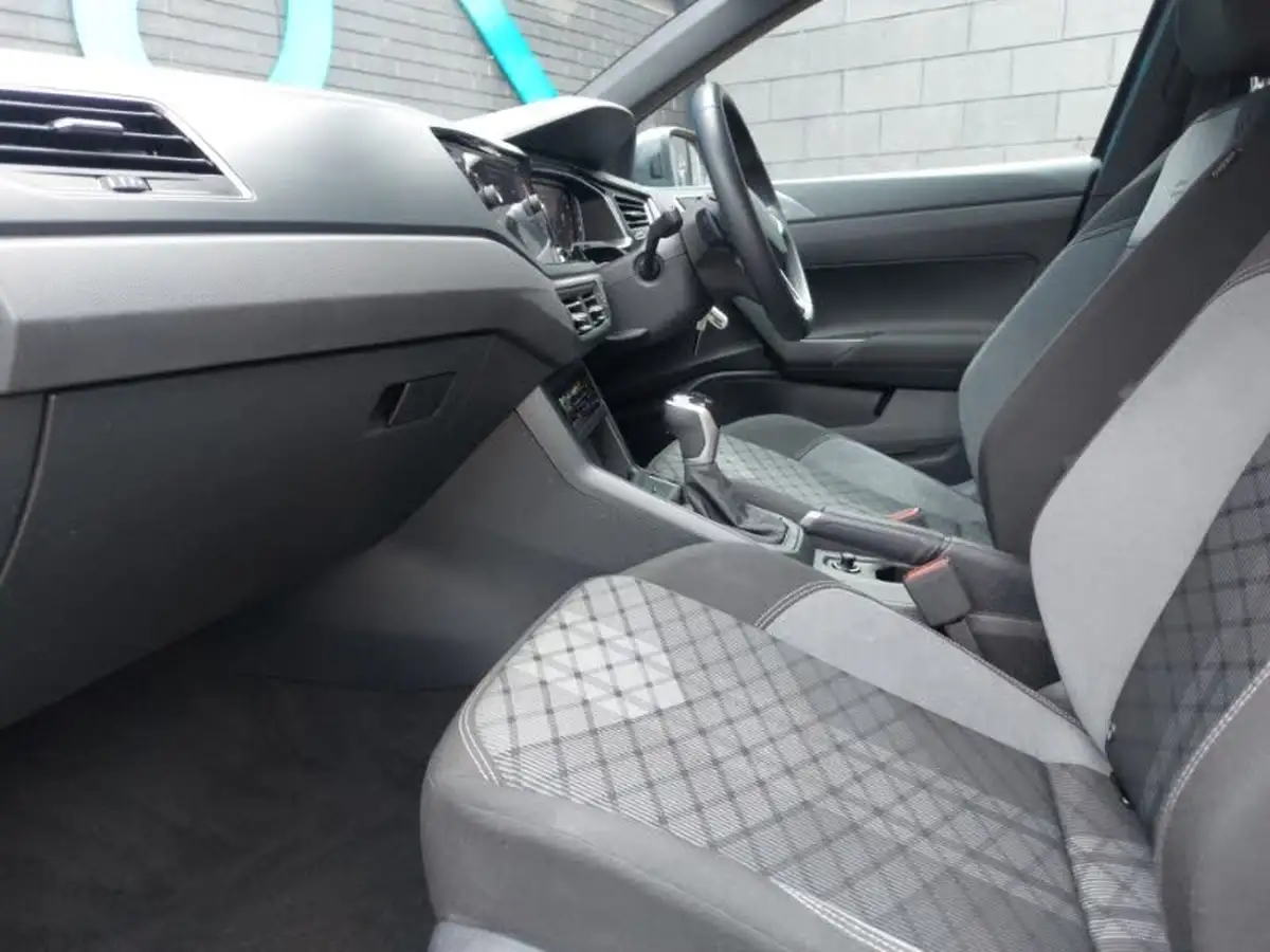 2023-volkswagen-taigo-10-tsi-r-line-dsg-big-4