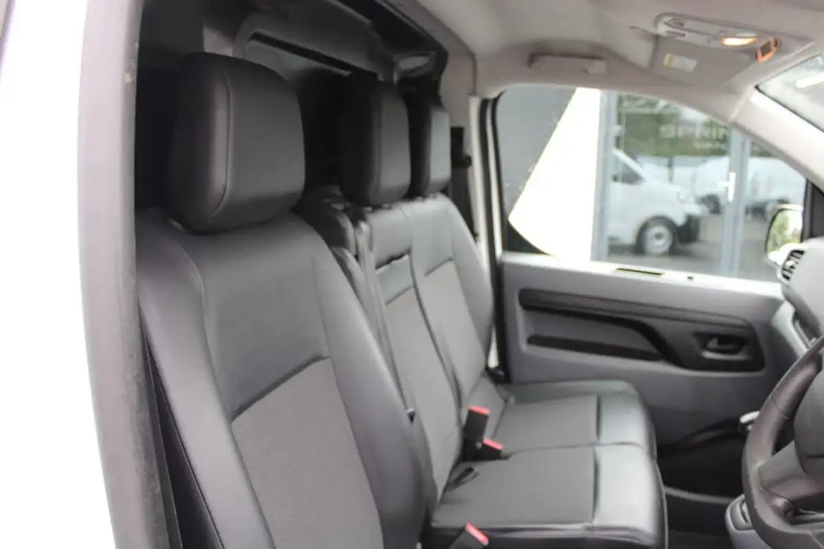 2020-citroen-dispatch-15bluehdi-enterprise-xs-1000-100pseu6dt-e-big-47