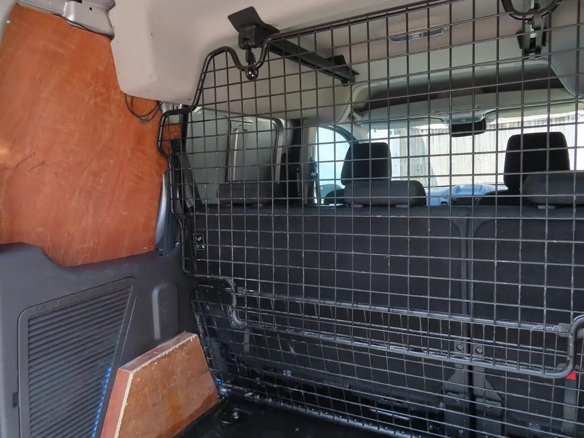 2020-ford-transit-connect-big-58