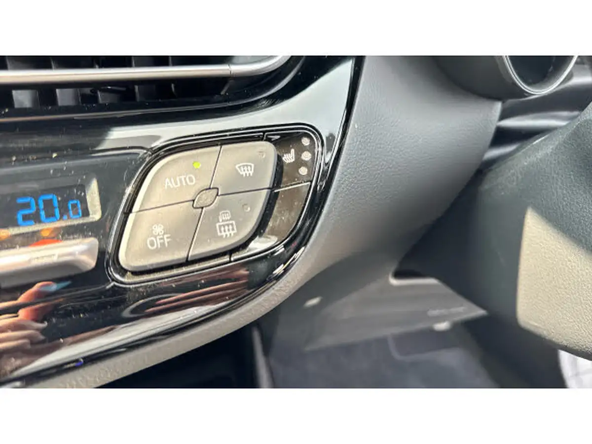 2022-toyota-c-hr-18-vvt-i-gr-sport-big-34