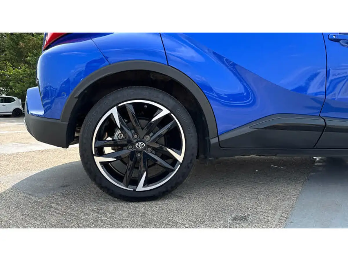 2022-toyota-c-hr-18-vvt-i-gr-sport-big-6