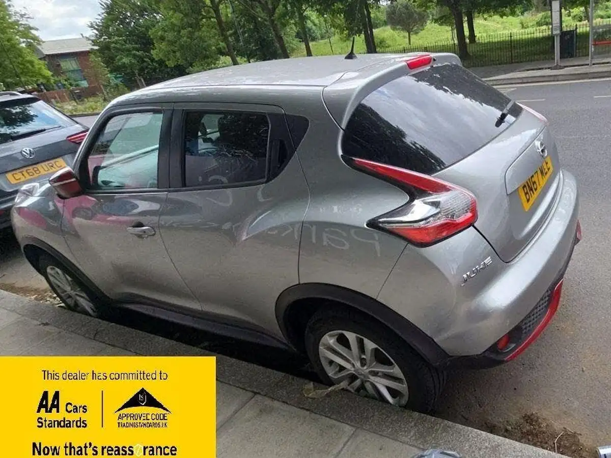 2017-nissan-juke-16-n-connecta-big-1