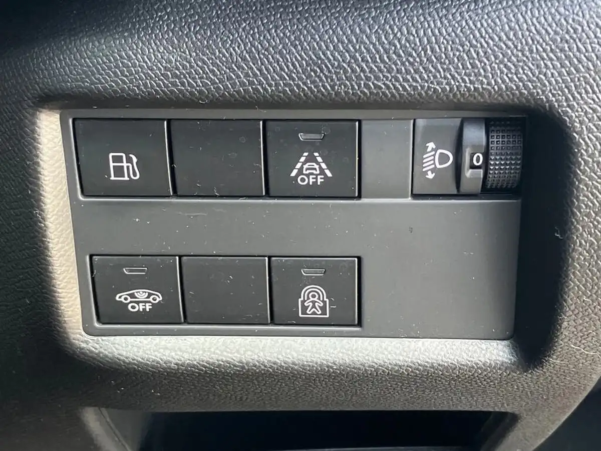 2023-citroen-c5-aircross-16-puretech-shine-big-37