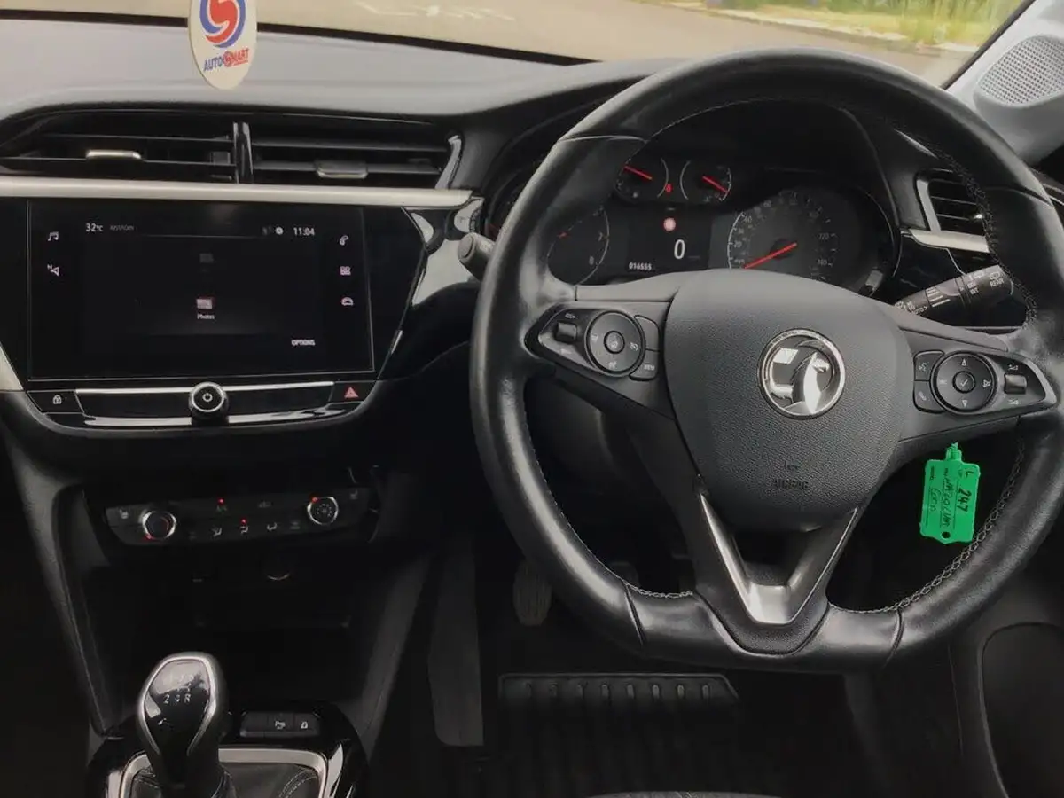 2020-vauxhall-corsa-12i-se-premium-big-26