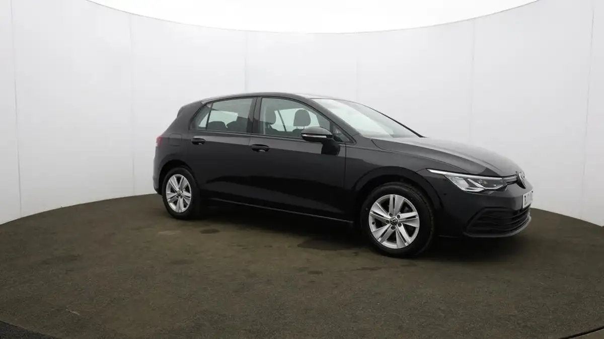 2021-volkswagen-golf-15-tsi-life-130ps-hatchback-big-48