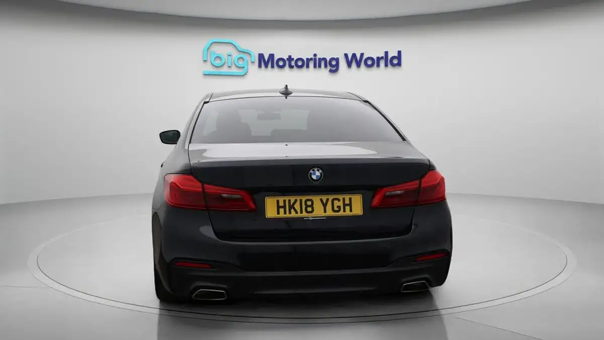 2018-bmw-5-series-20td-520d-m-sport-188bhp-ss-saloon-4d-big-6
