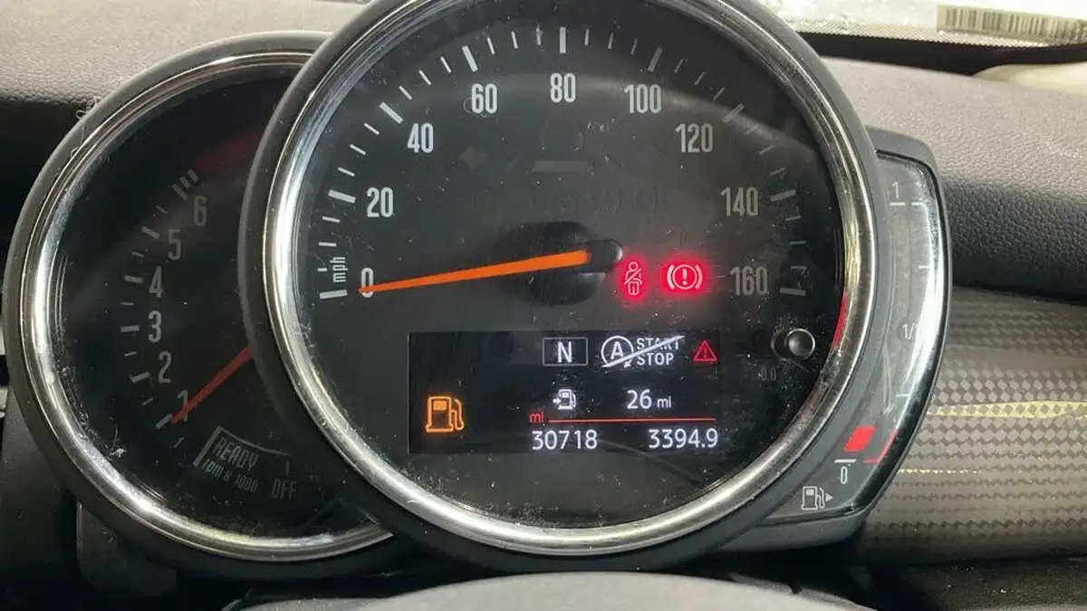2019-mini-cooper-15-cooper-classic-hatchback-5d-big-7