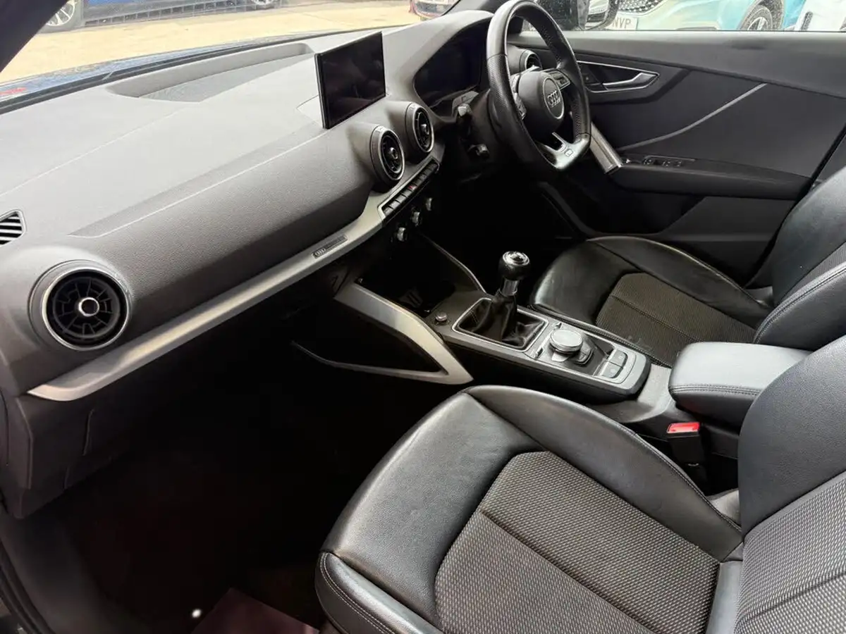 2018-audi-q2-16tdi-s-line-115ps-big-1