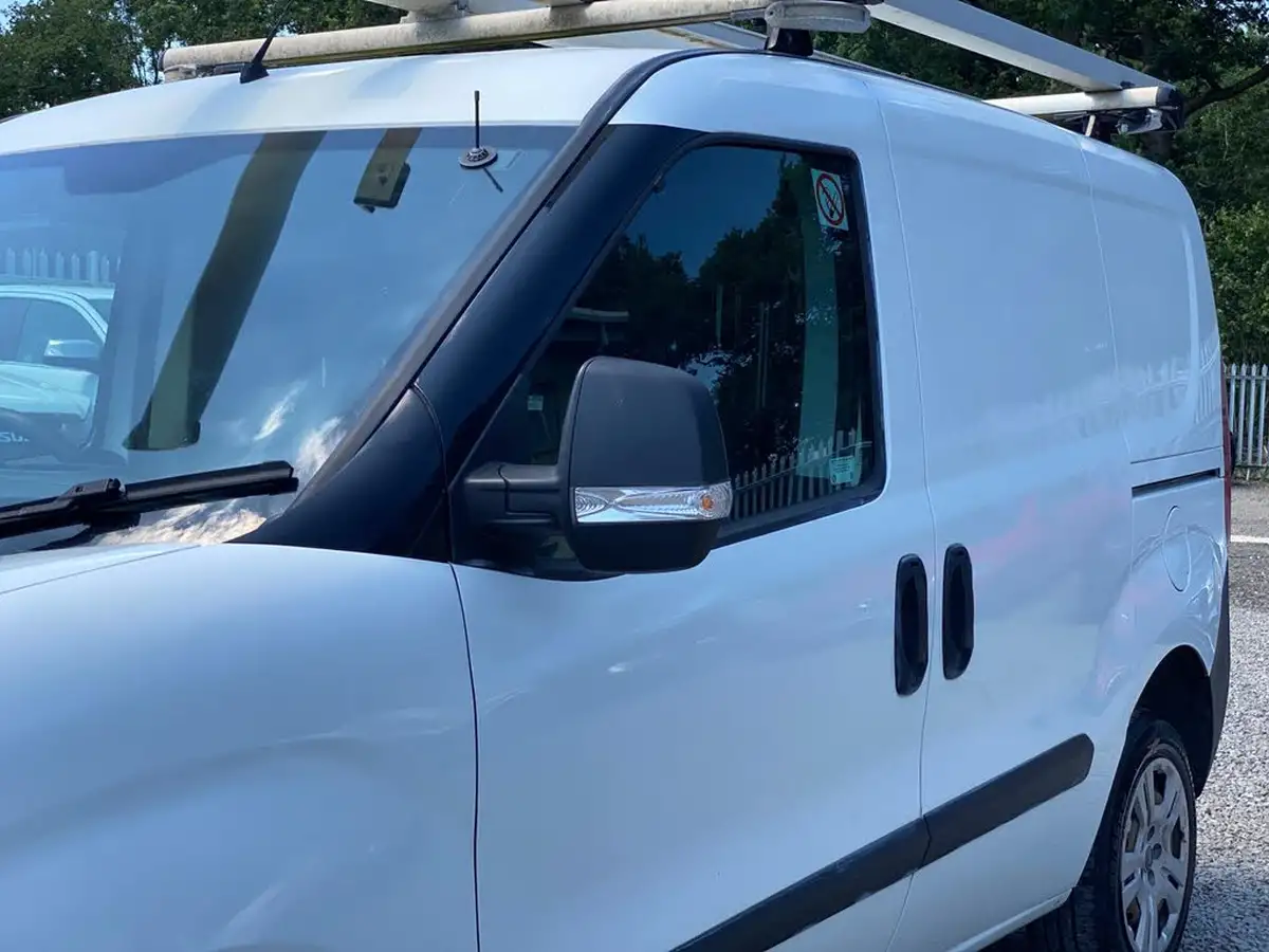 2015-fiat-doblo-cargo-13td-v-l1-refrigerated-van-big-22