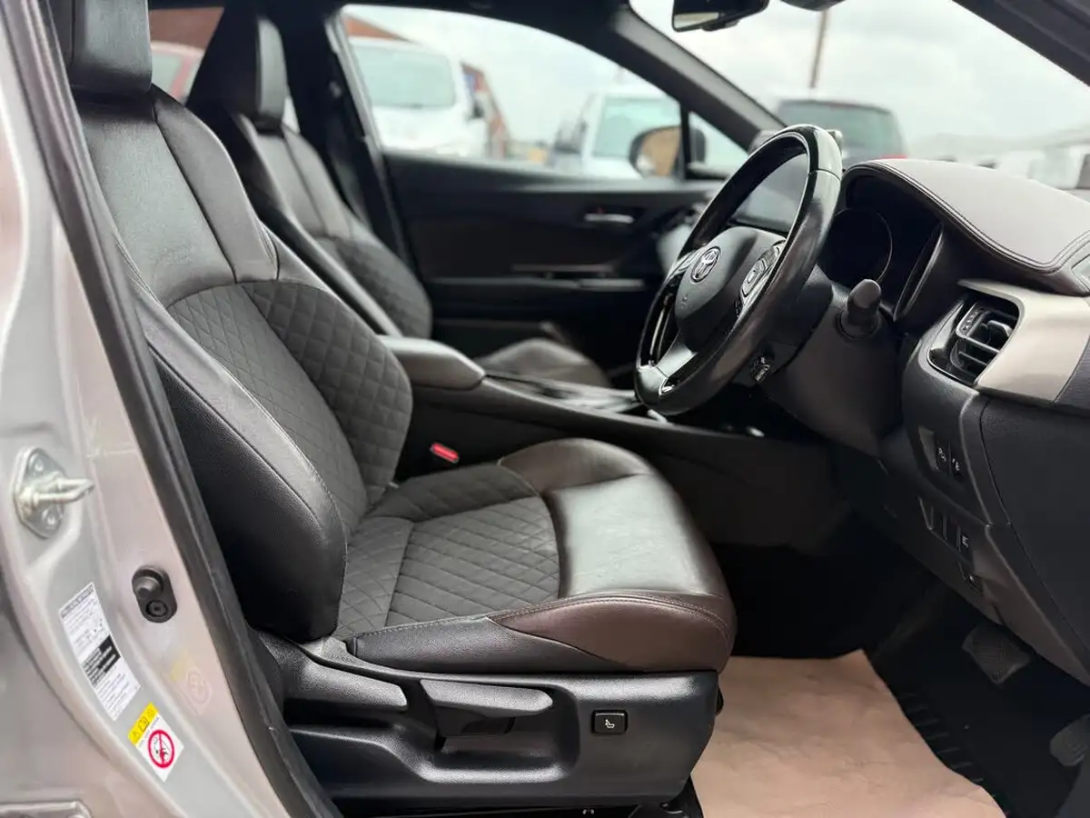 2018-toyota-c-hr-18-vvt-i-excel-big-12