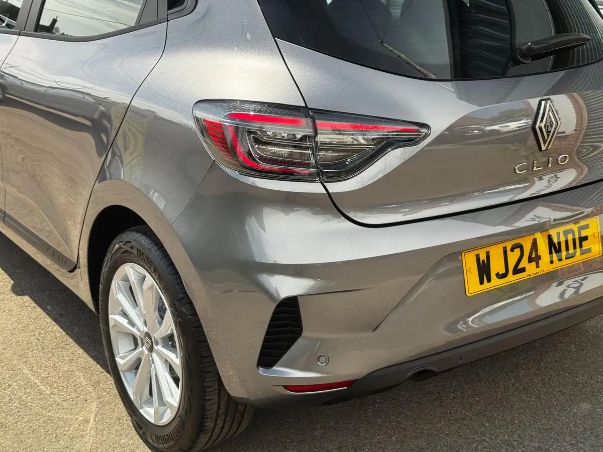 2024-renault-clio-10-tce-evolution-big-5