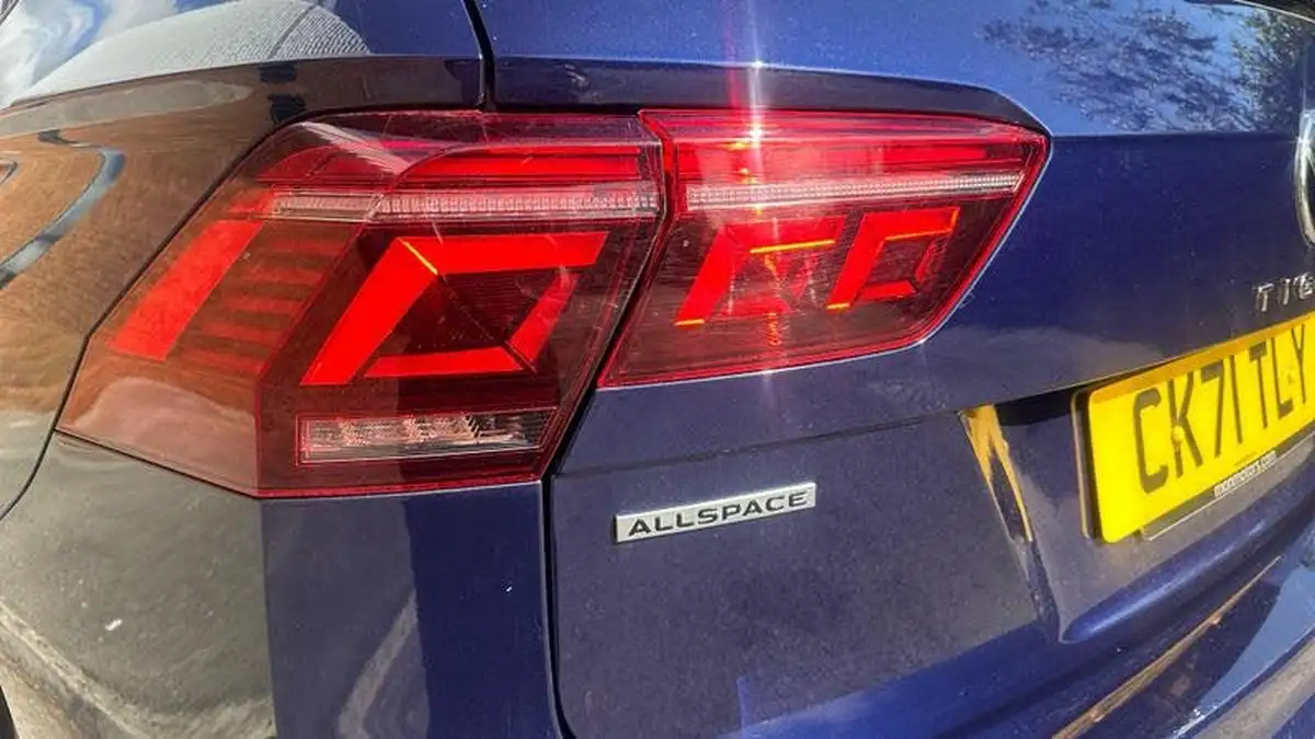 2021-volkswagen-tiguan-allspace-20-tsi-r-line-190ps-big-21