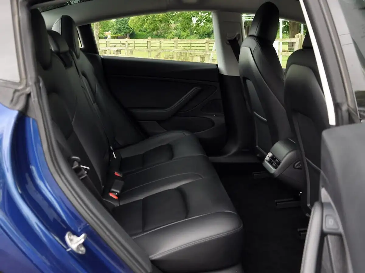 2021-tesla-model-3-e-standard-plus-big-14